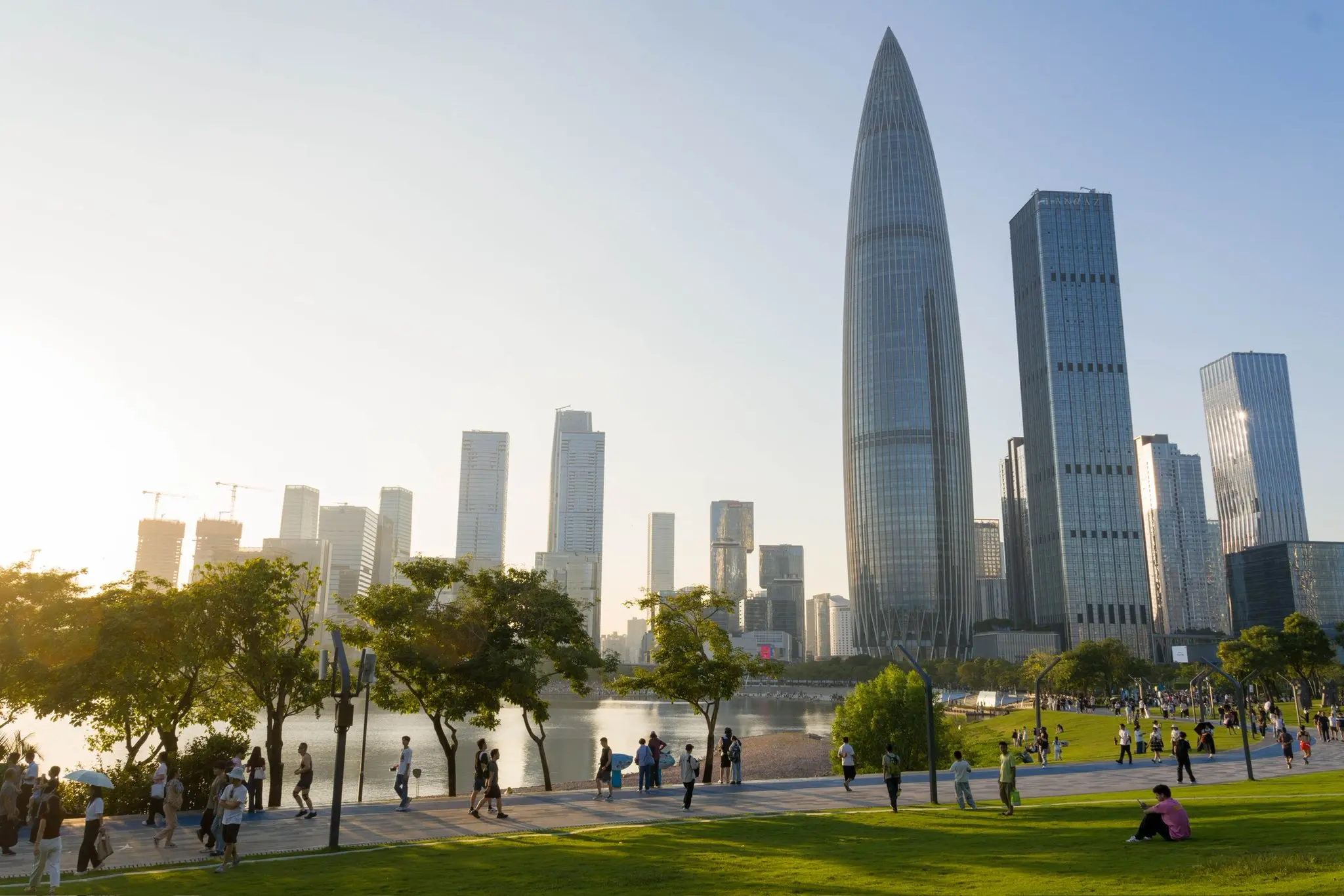 shenzhen-arc-1792913387074.webp